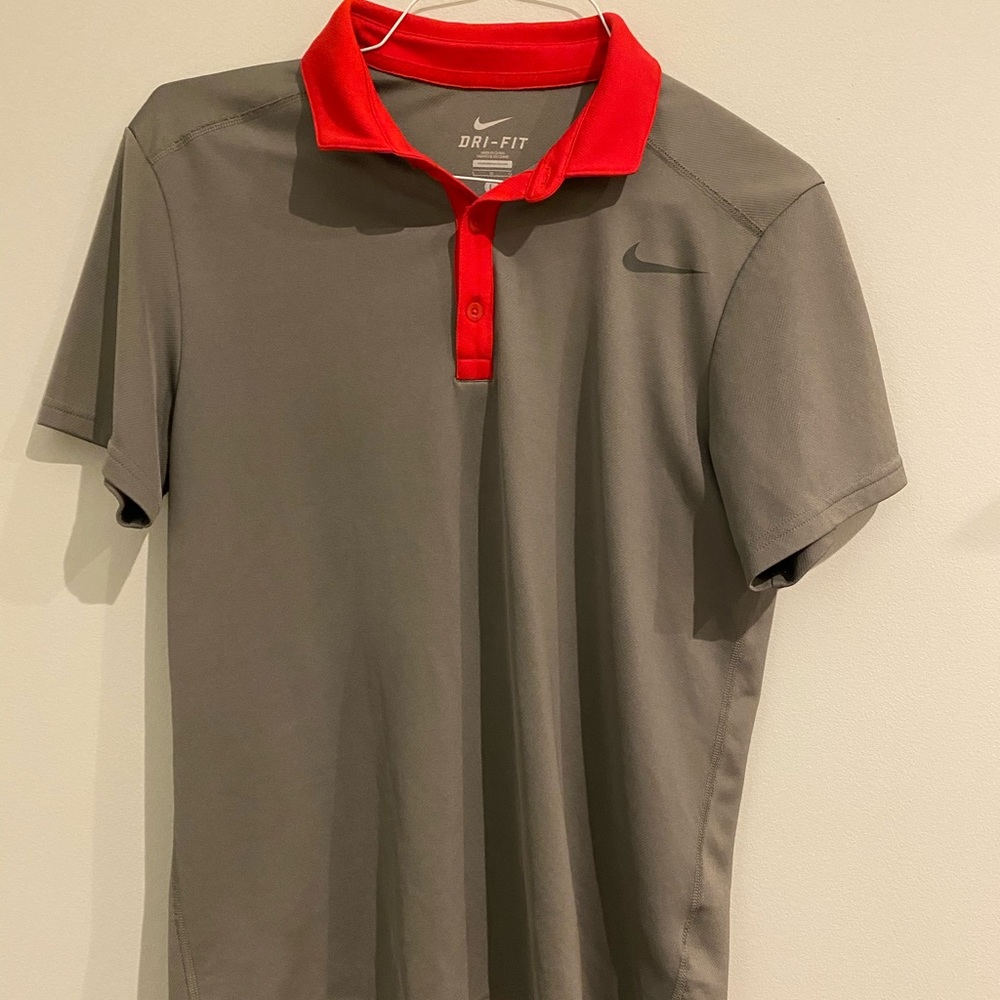 💥 Nike Golf Shirt - DRI-FIT Size Large 💥